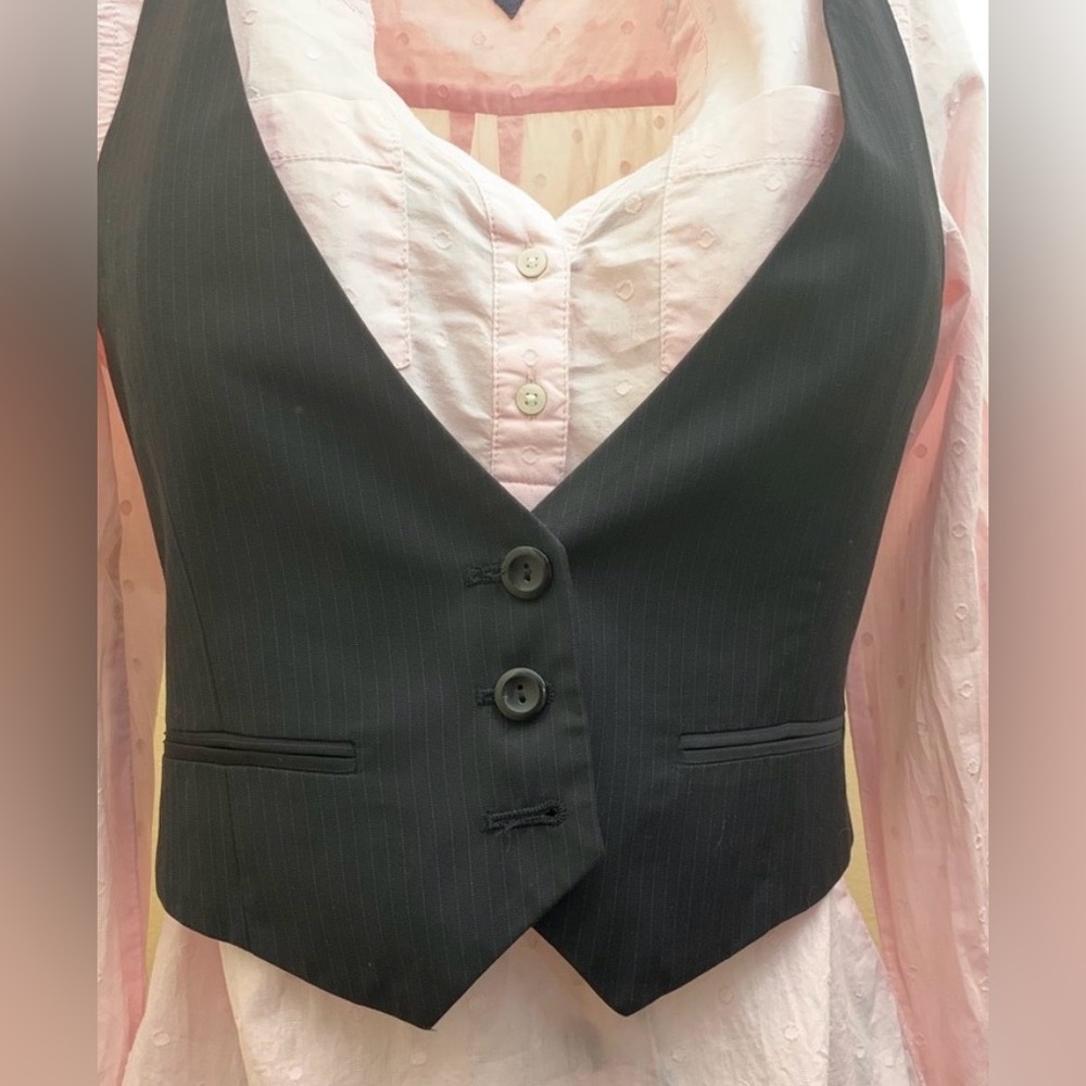 FOREVER 21 Pinstripe Vest, Black & VICTORIA’S SECRET Shirt, Pink, Small, EUC